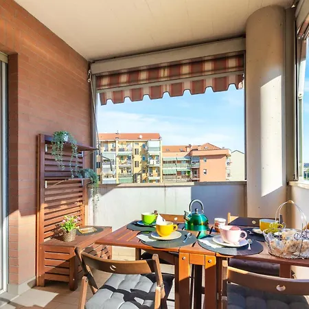 Casetta Corso Venezia Apartment *